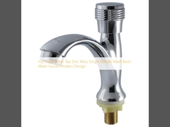 Garrafa de água quente e fria Ligação de zinco Mango único Lava-louça Mixer Faucet Design moderno