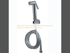 Pulverizador de mordida de mão de aço inoxidável cromado cinza claro para banheiro e mulheres